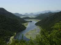 Vorn Montenegro - hinten Albanien